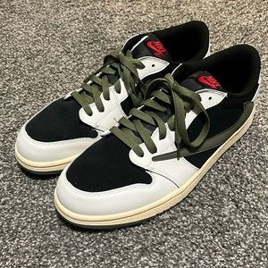 Travis Scott Olive Jordan 1 Retro Low OG